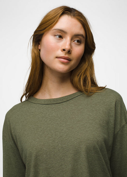 25 Cozy Up Long Sleeve Crew
